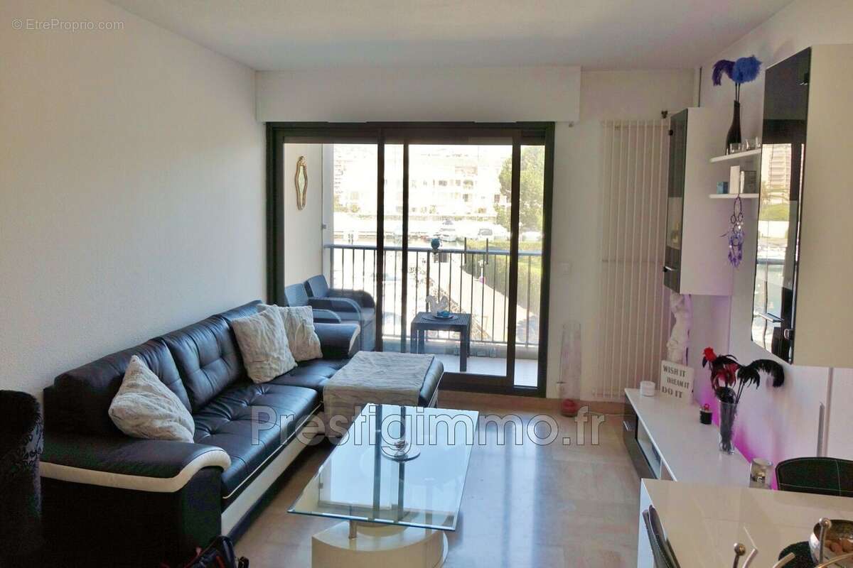 Appartement 43 m² à Mandelieu-La-Napoule  - photo 3