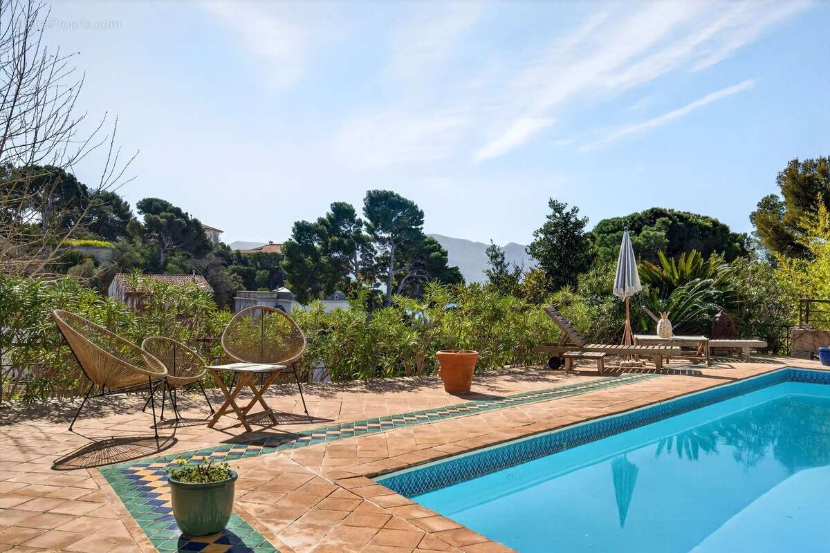Maison à MARSEILLE-7E