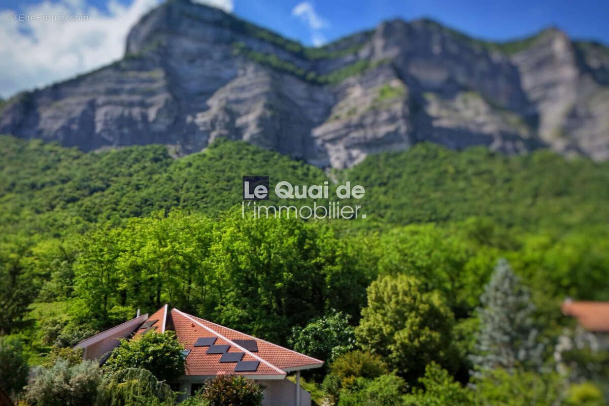 Maison à CROLLES