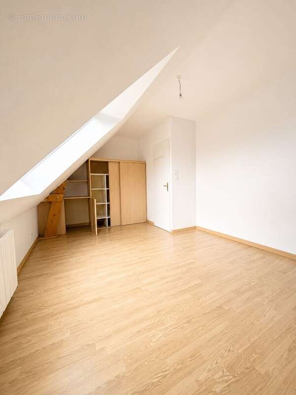CHAMBRE 3 - Maison à LA TRINITE-SURZUR