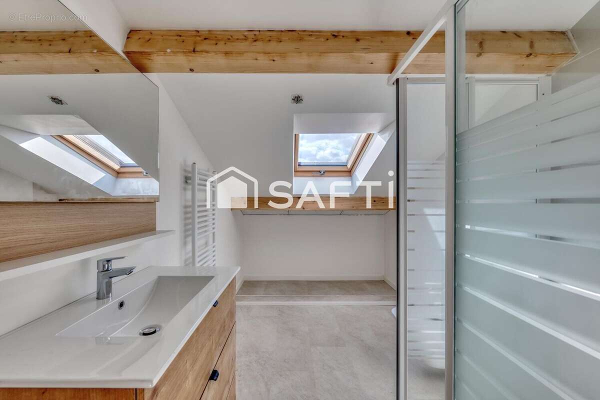 Photo 8 - Maison à SAINT-MAUR-DES-FOSSES