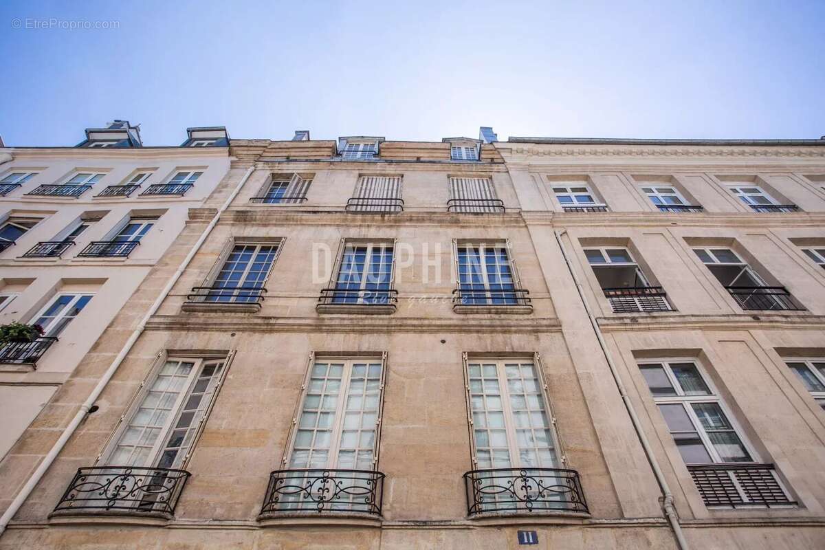 Appartement à PARIS-6E