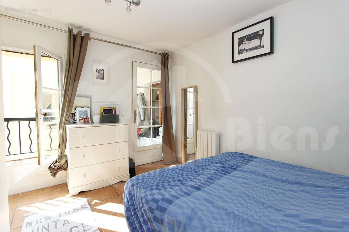 Appartement à VERSAILLES