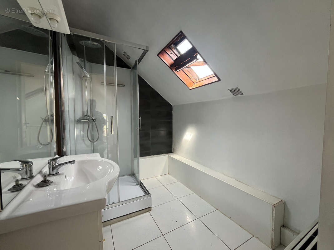 Maison à CHARLEVILLE-MEZIERES