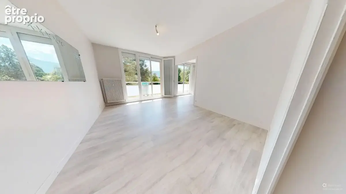 Appartement Saint Martin D Heres 4 pièce(s) 83.23 m2 - photo 3