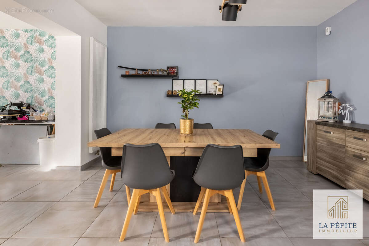 Maison à BRUILLE-SAINT-AMAND