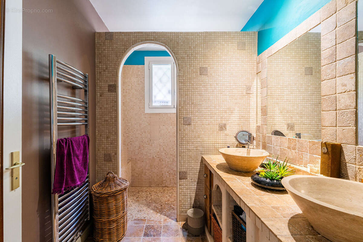 Maison à AIX-EN-PROVENCE