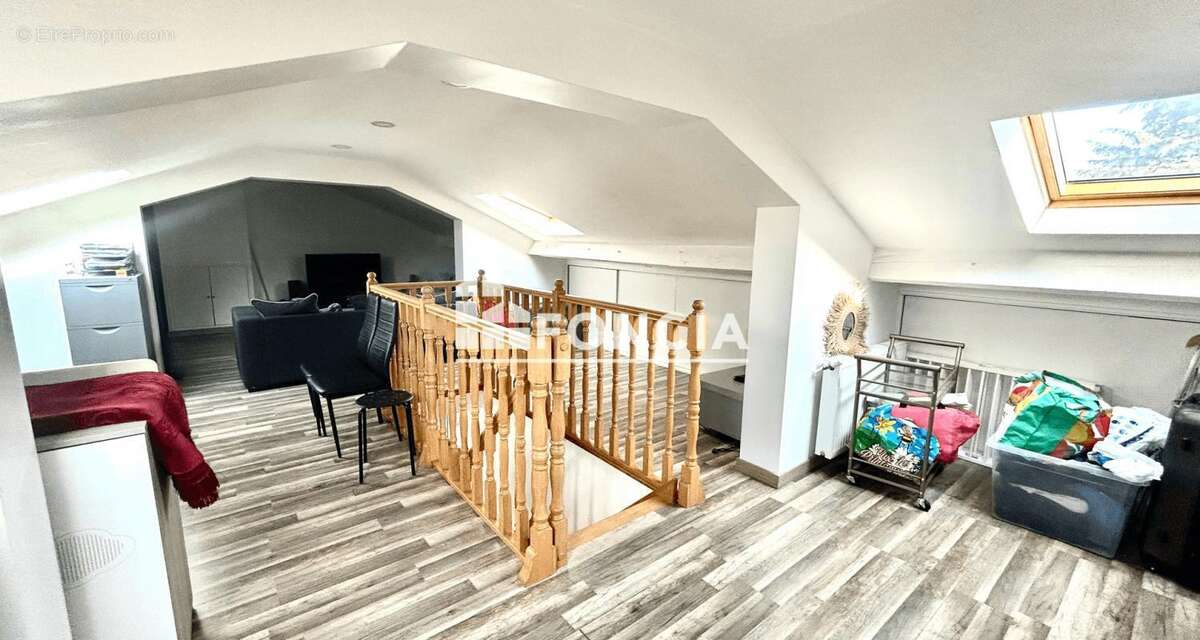 Maison à L&#039;HAY-LES-ROSES