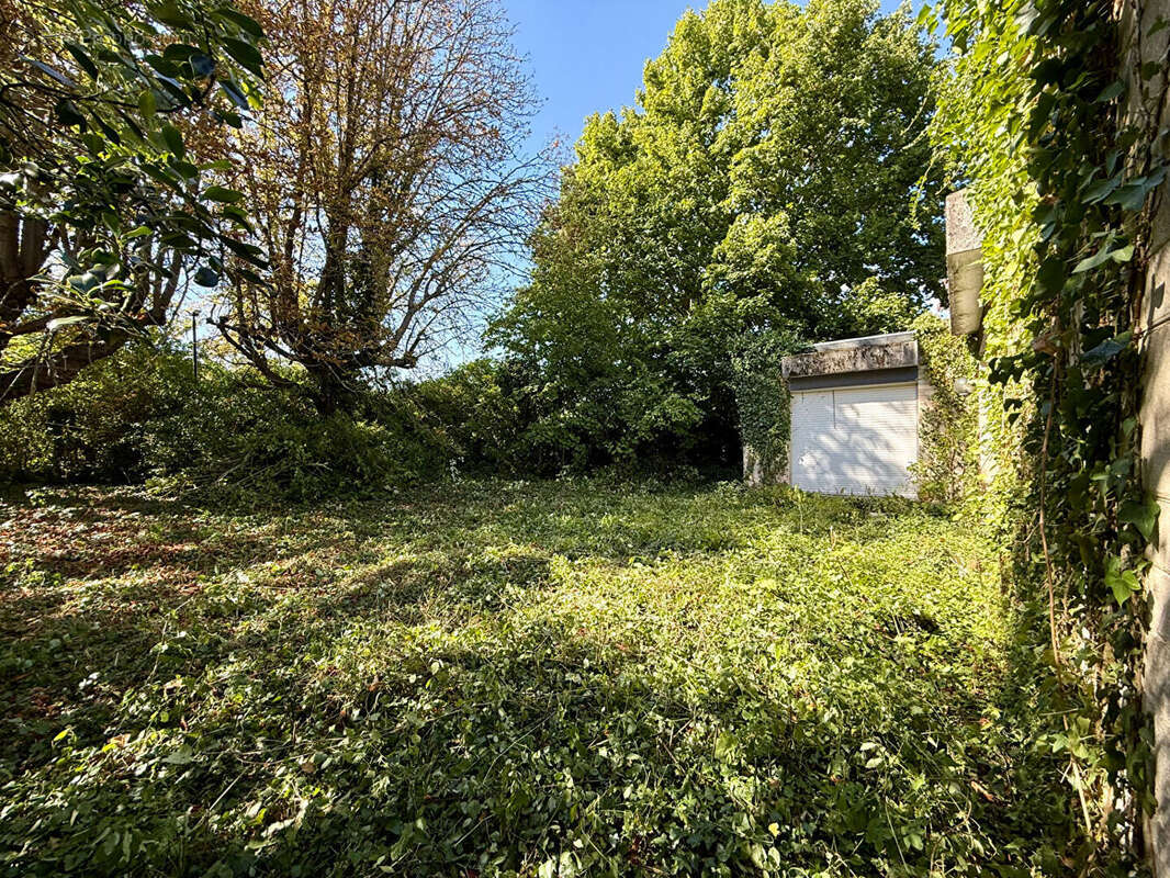 Maison à LA CELLE-SAINT-CLOUD