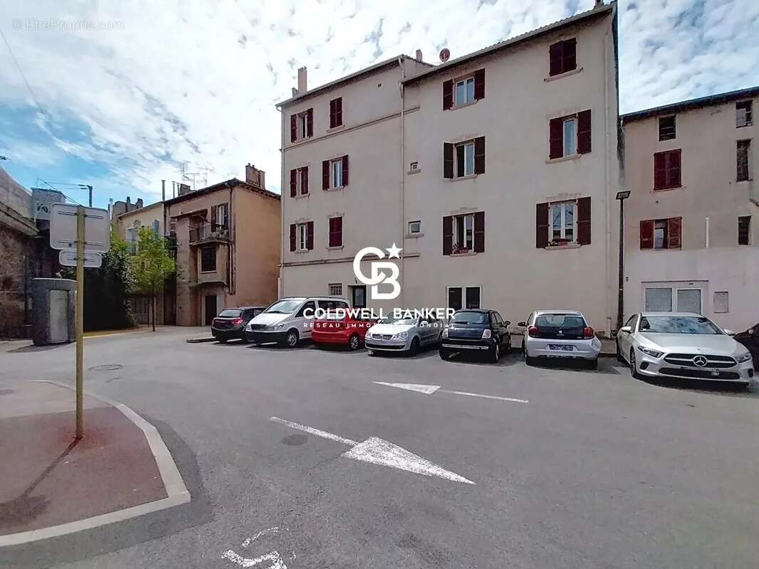 Appartement à SAINT-RAPHAEL