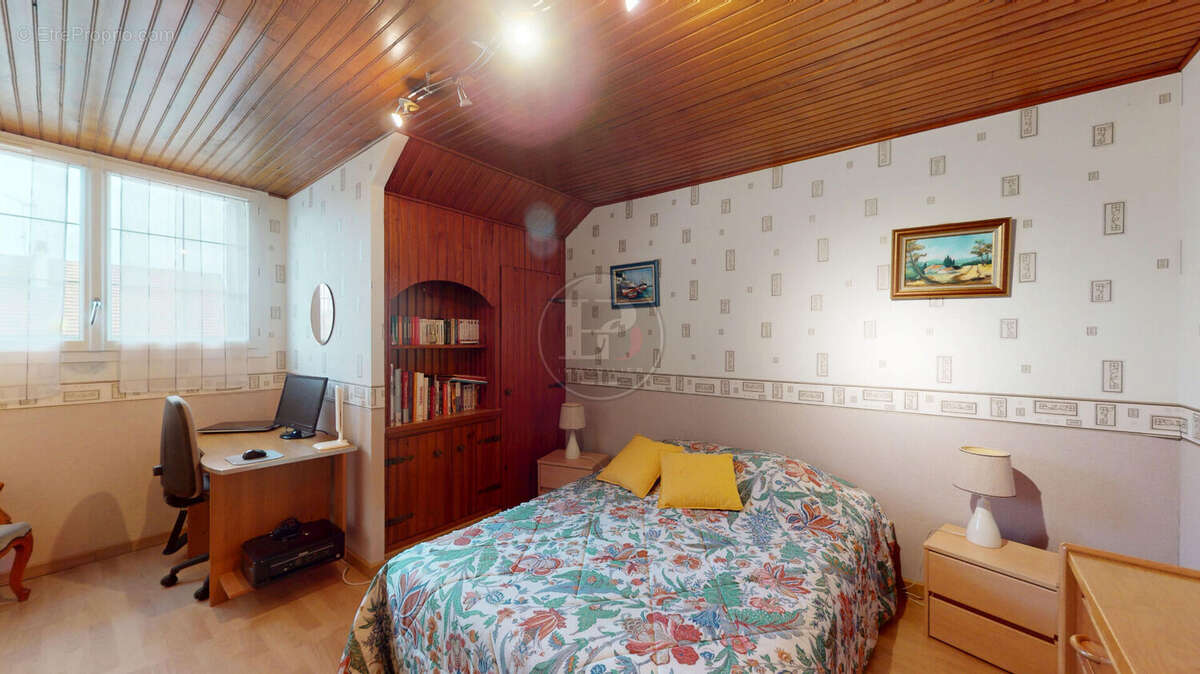 Maison à LA COUTURE-BOUSSEY