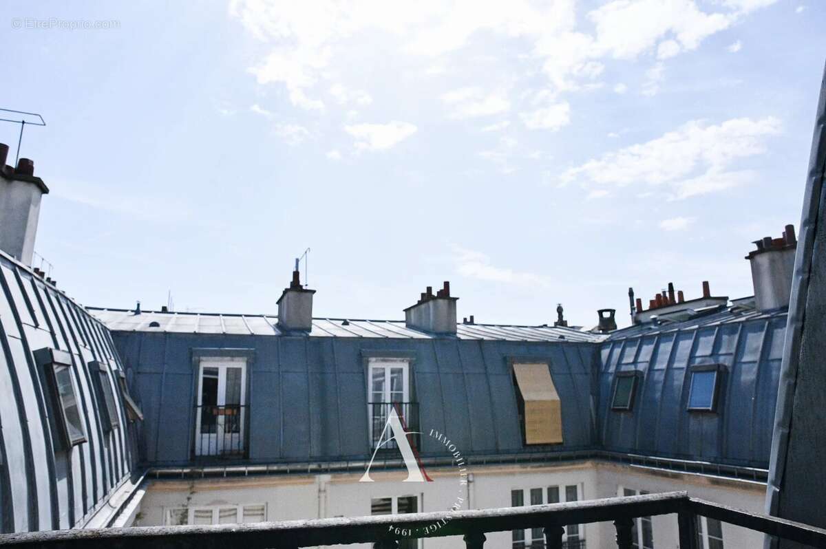 Appartement à PARIS-9E