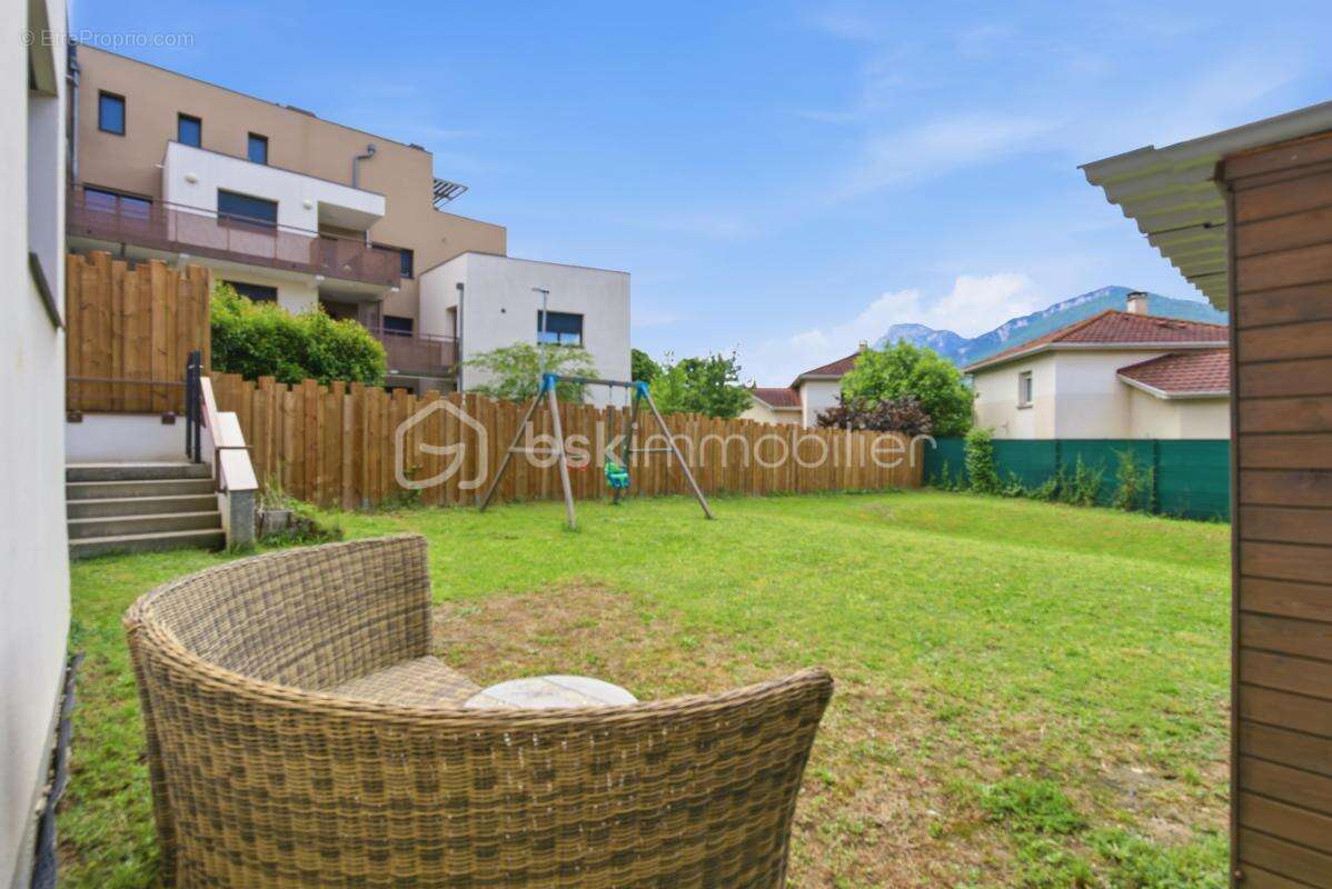 Appartement à SAINT-EGREVE