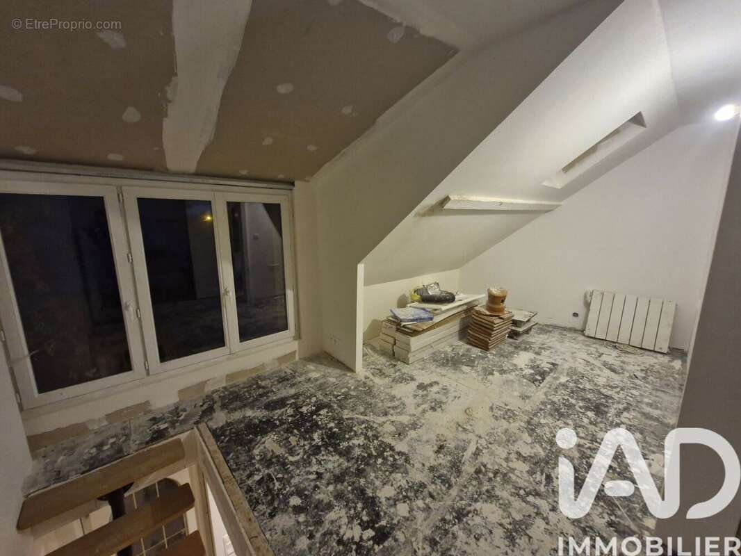 Photo 4 - Maison à NEUILLY-SAINT-FRONT