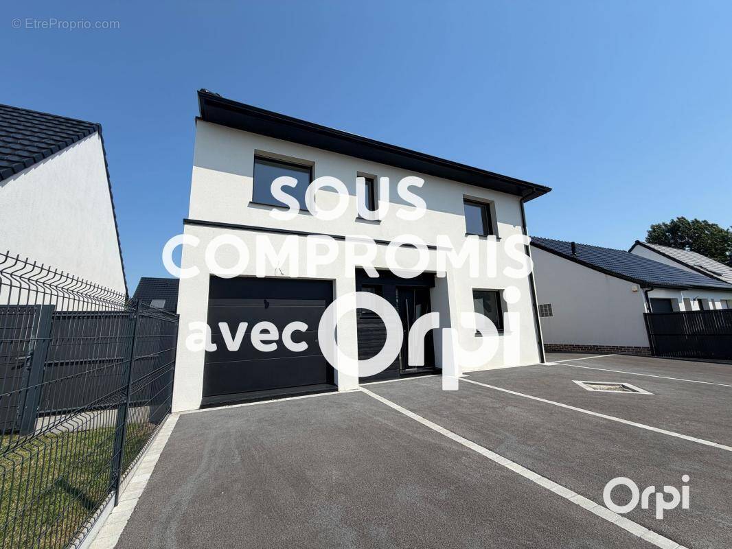 Maison à CALAIS