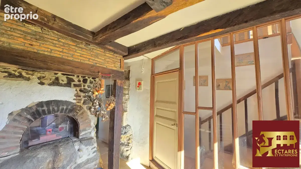 ANCIEN MONASTERE de 214 m2 sur 50 ha - Idéal élevage chevaux - - photo 11