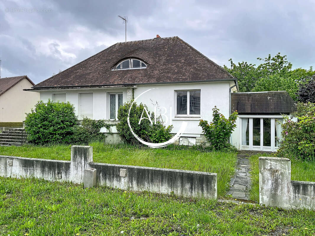 Maison à BAGNOLES-DE-L'ORNE