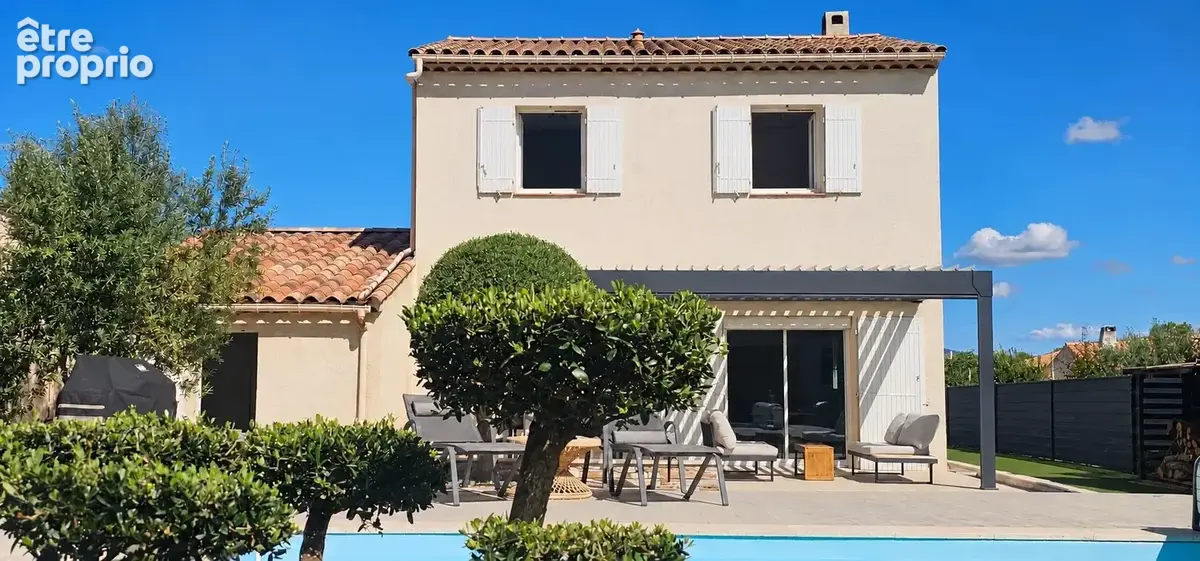 Photo Maison à Nans-Les-Pins au prix de 498 000€