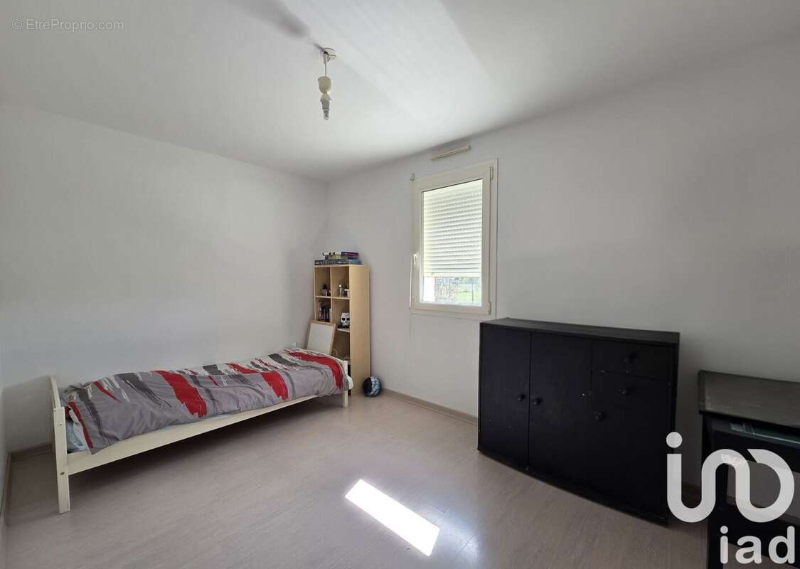 Maison 107 m² à Clere-Sur-Layon  - photo 7