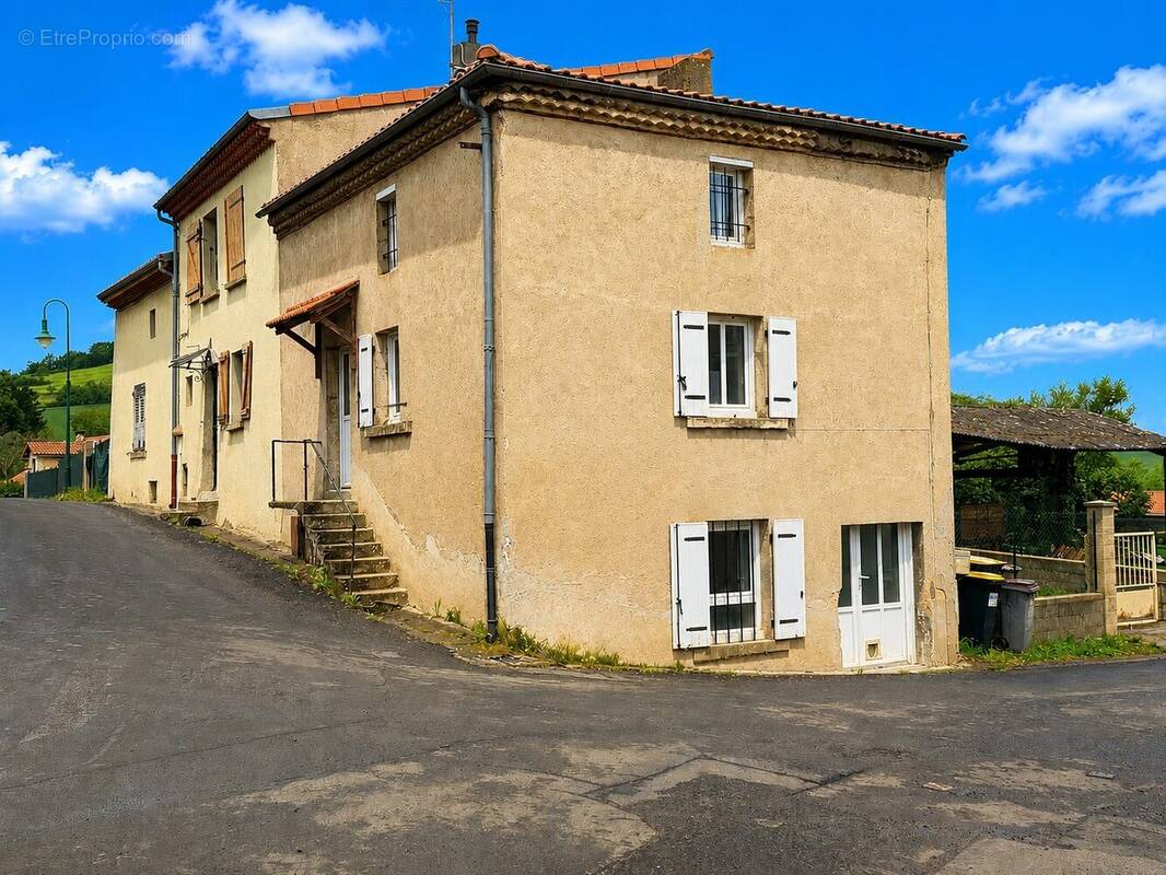 Maison à BUSSEOL