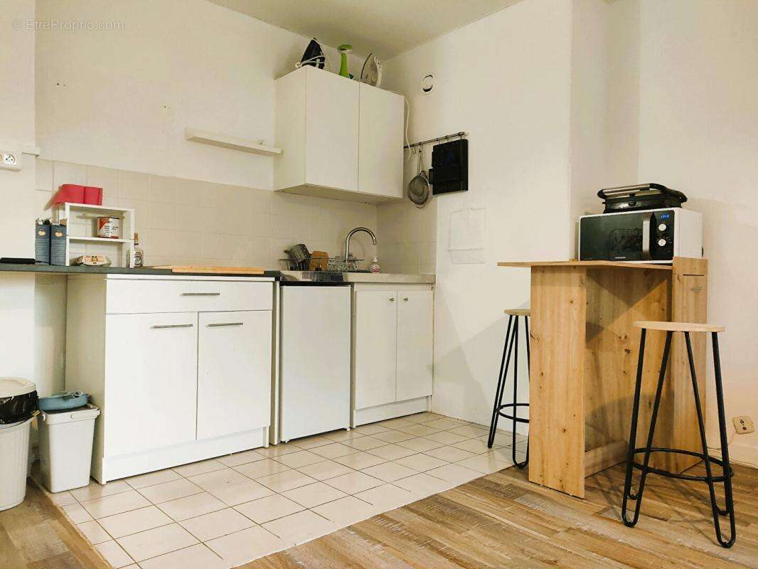 Appartement à PARIS-19E