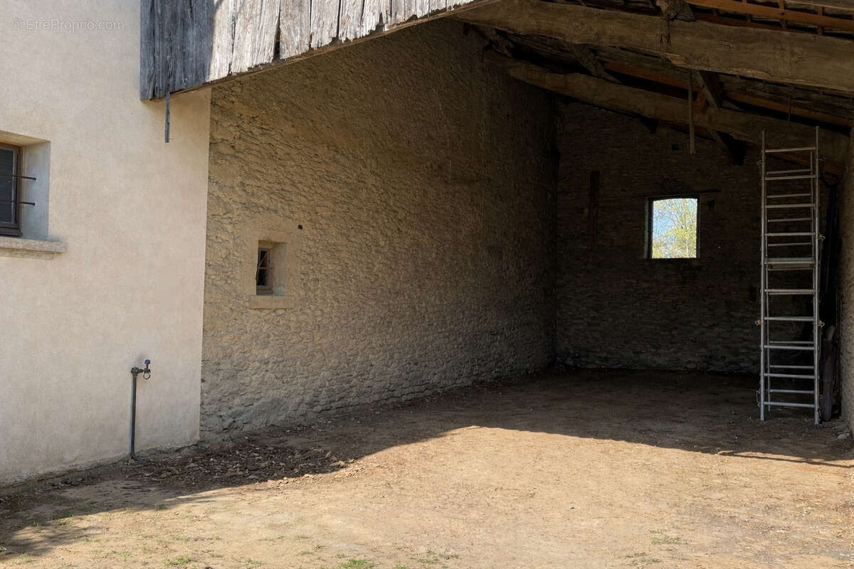 Maison à MONTCHENU