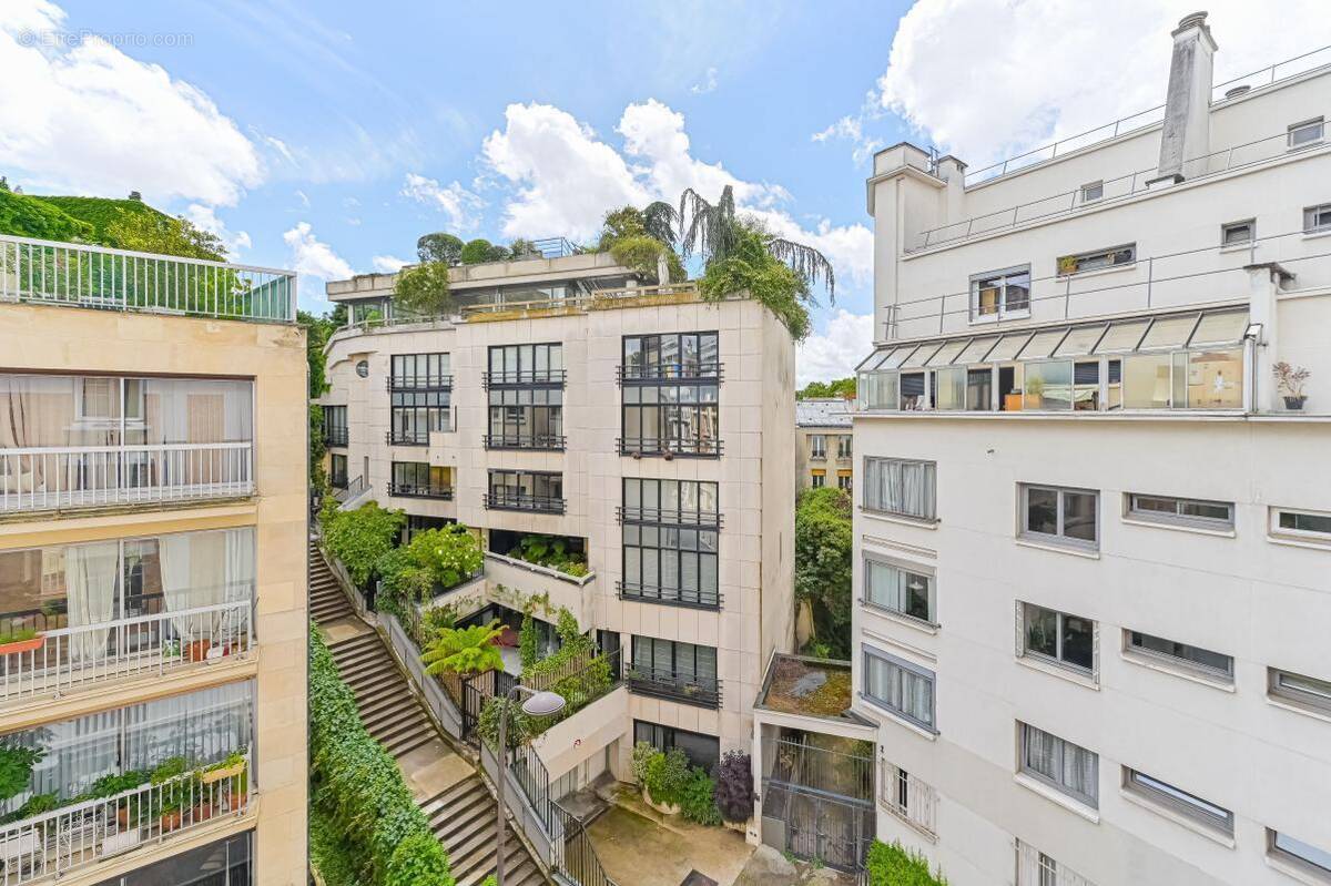 Appartement à PARIS-19E