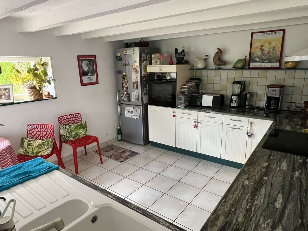 Maison à CHAROLLES