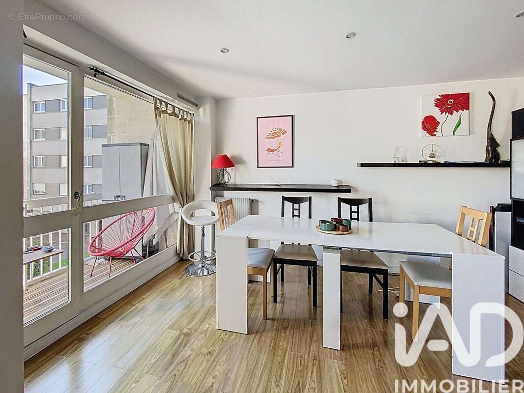 Photo 6 - Appartement à VERNEUIL-SUR-SEINE