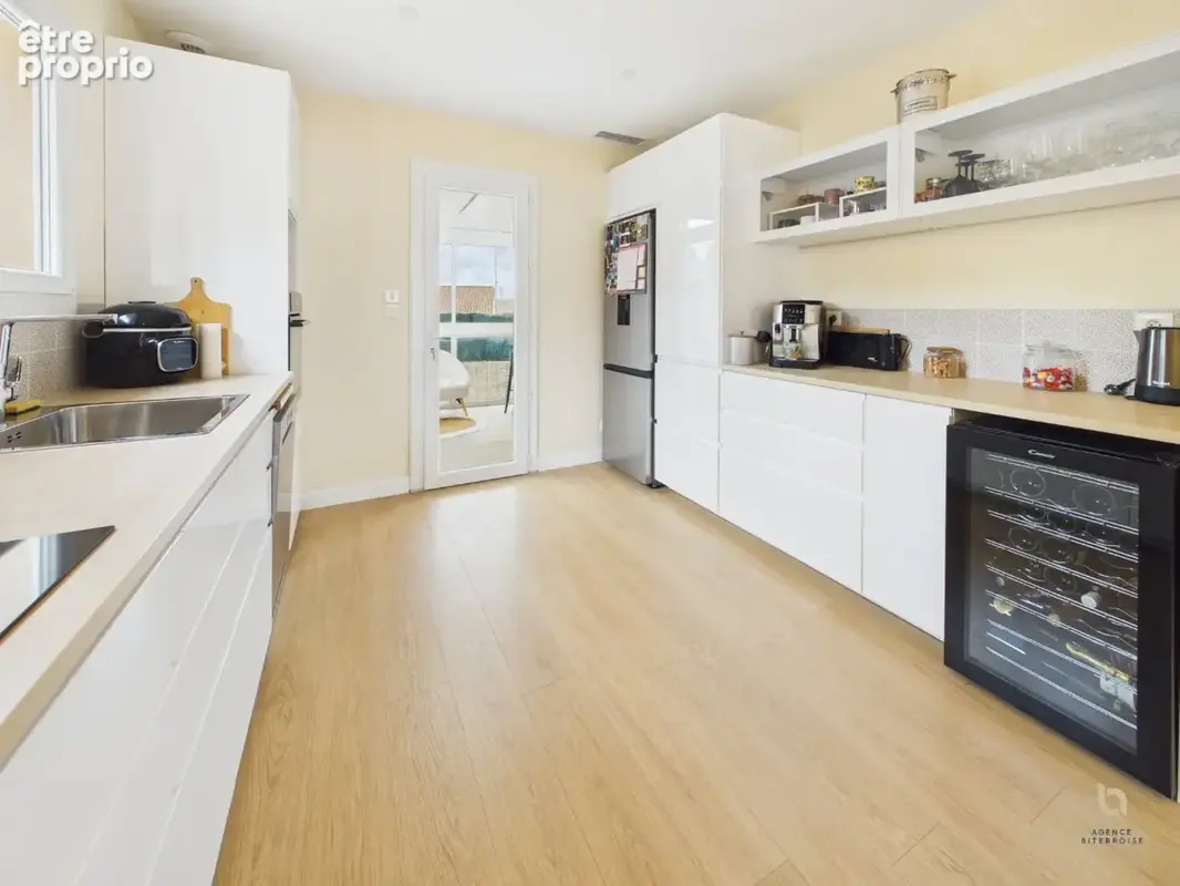 Maison de plain-pied rénovée  terrain 430 m²  garage - photo 8