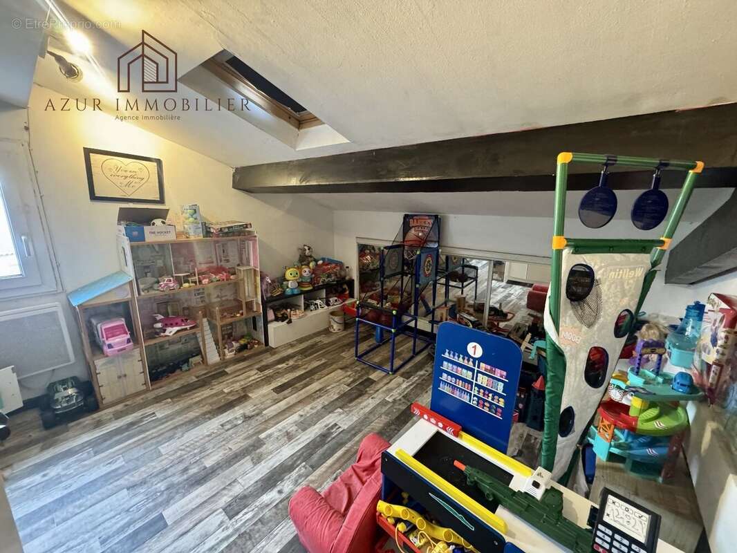 Appartement à LIGNAN-SUR-ORB
