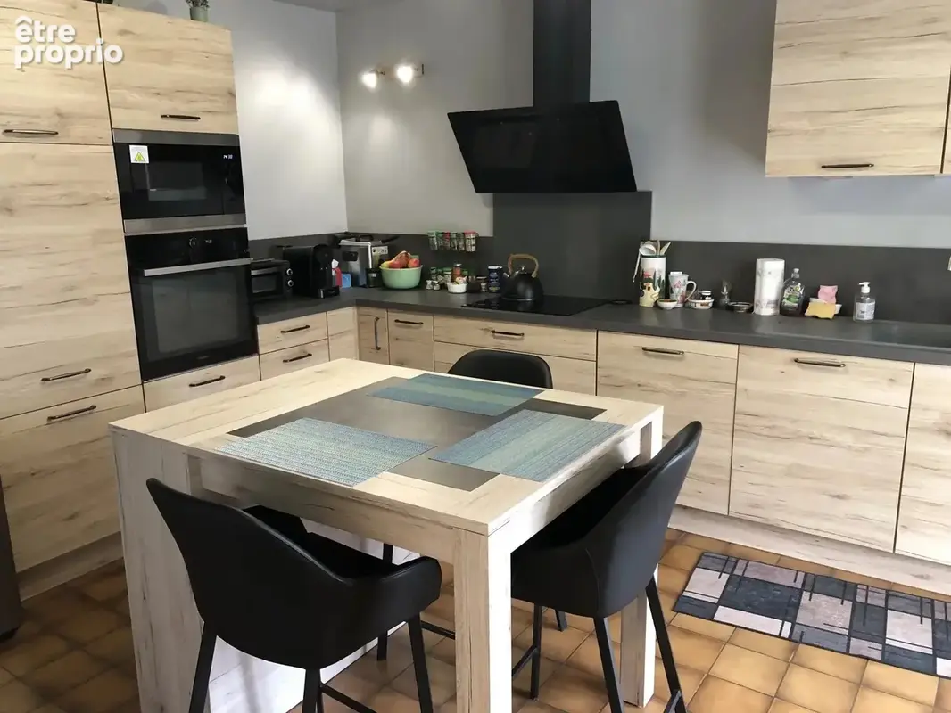 Maison de trois chambres bien entretenue dans un village prisé - photo 3