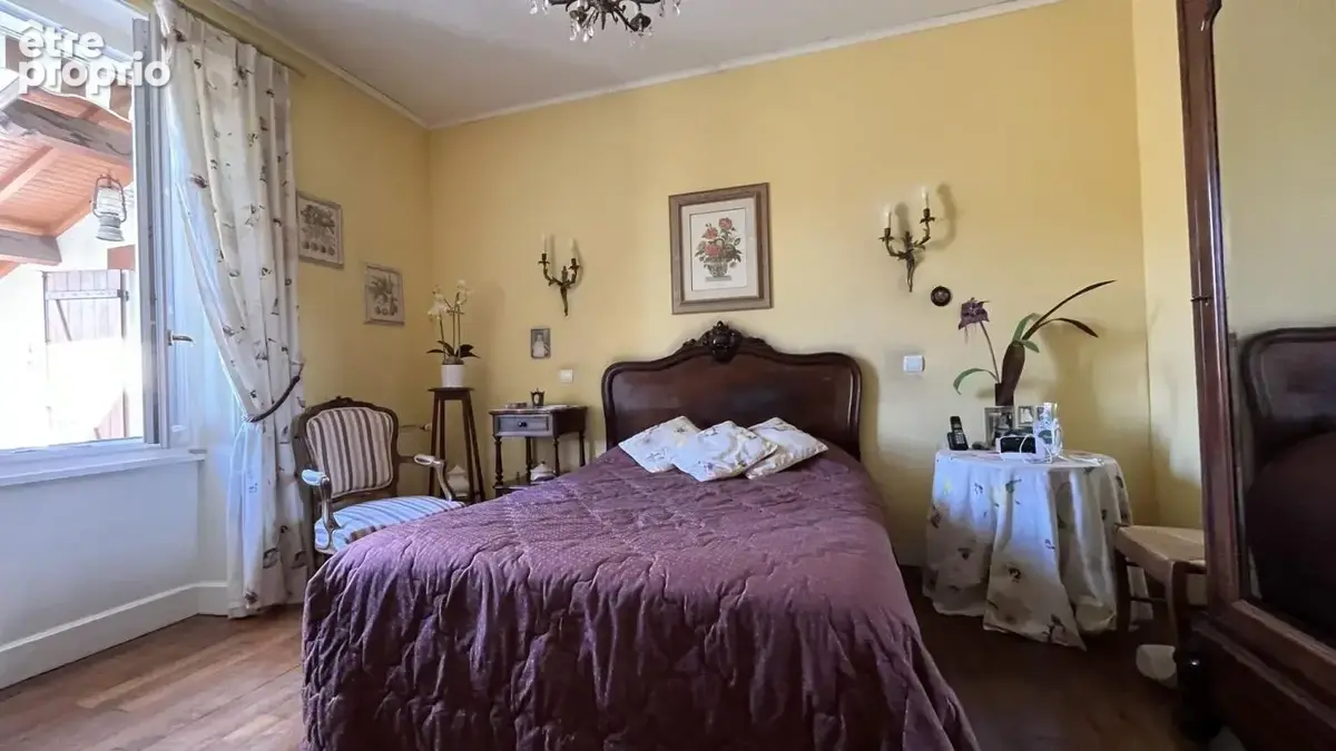 Maison de 168 m² en centre bourg - photo 14