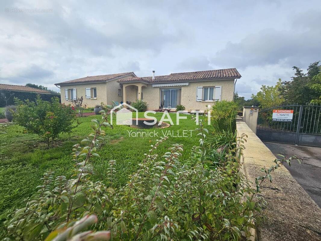 Photo 1 - Maison à TRELISSAC