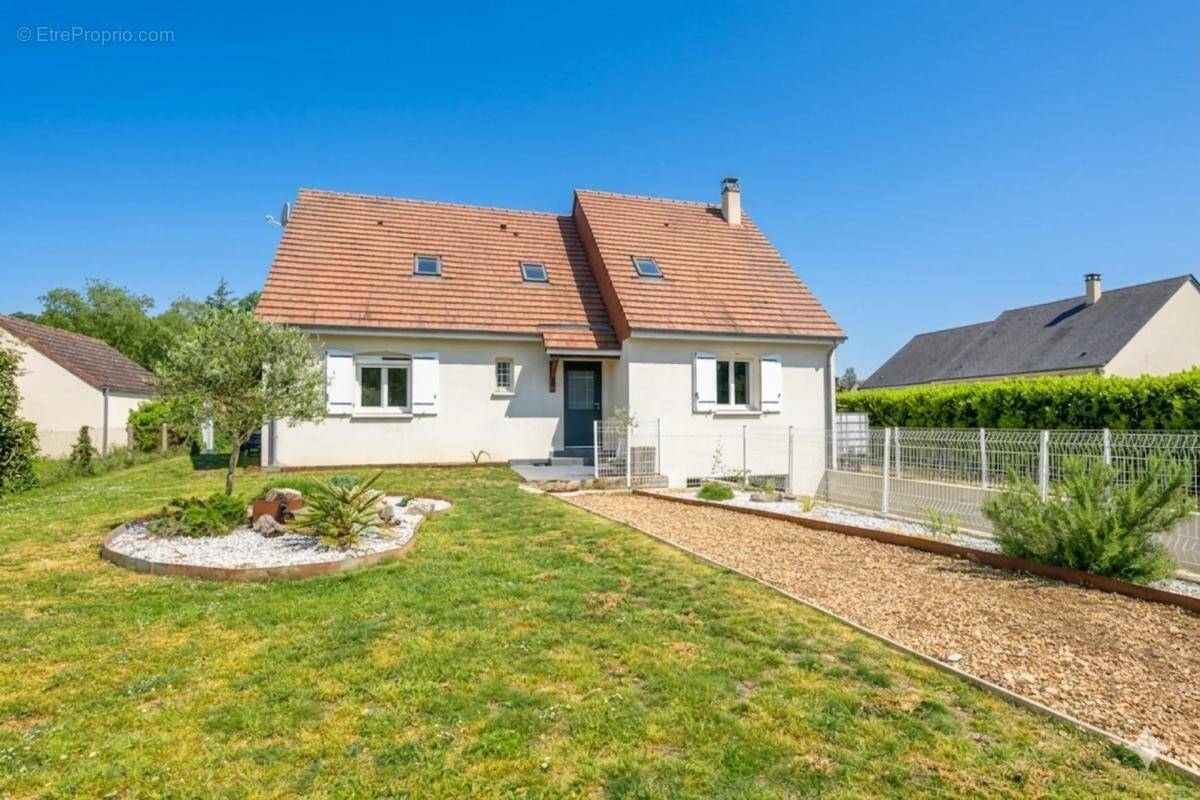 Maison à MAZIERES-DE-TOURAINE