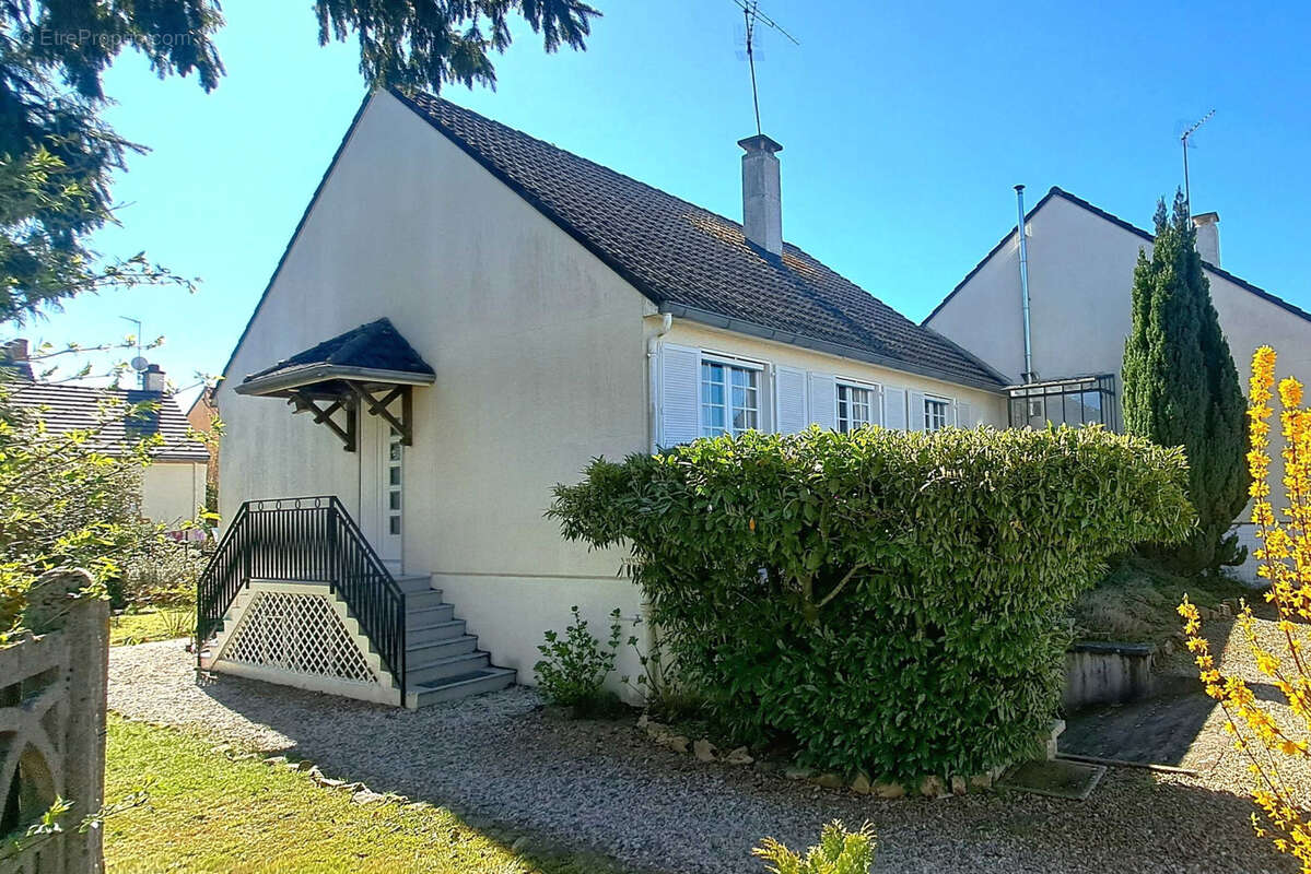Maison à DIGOIN