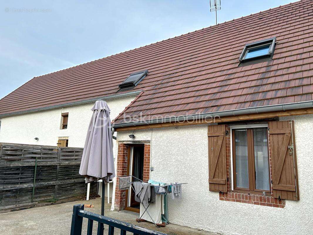 Appartement à BRAZEY-EN-PLAINE