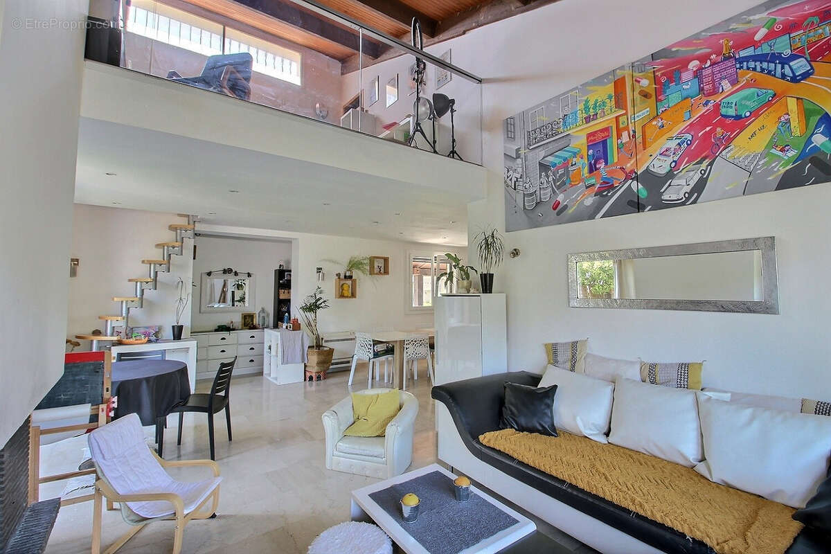 Maison à SAINT-GELY-DU-FESC