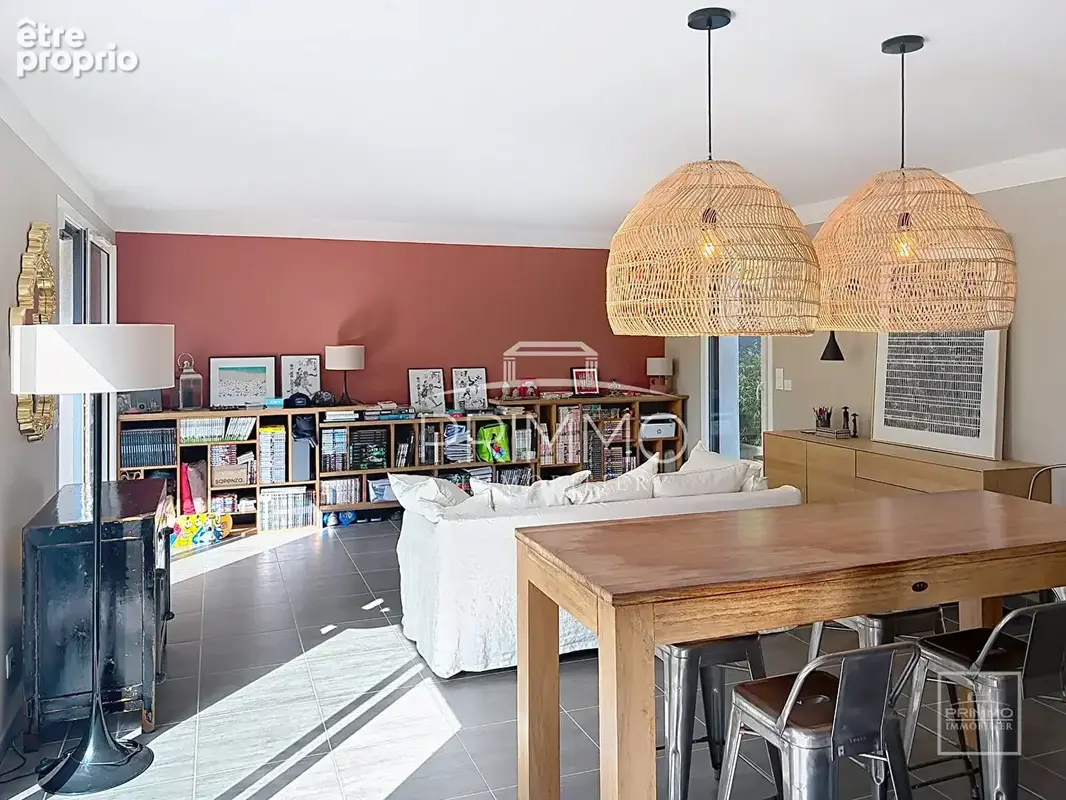 Centre village de Limonest, maison de 111m² habitables avec 4 chambres - photo 3