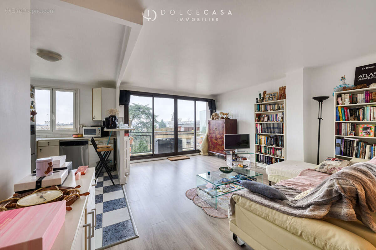 Appartement à NOGENT-SUR-MARNE