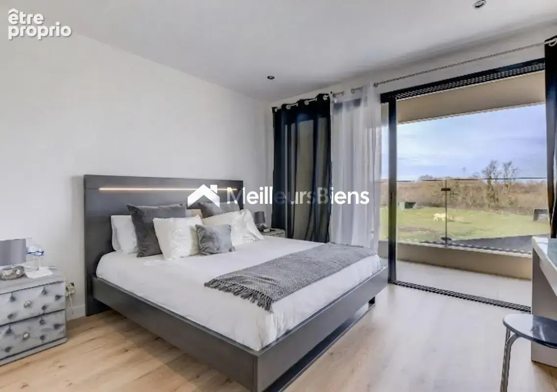 Villa 310 m2 avec piscine - photo 6