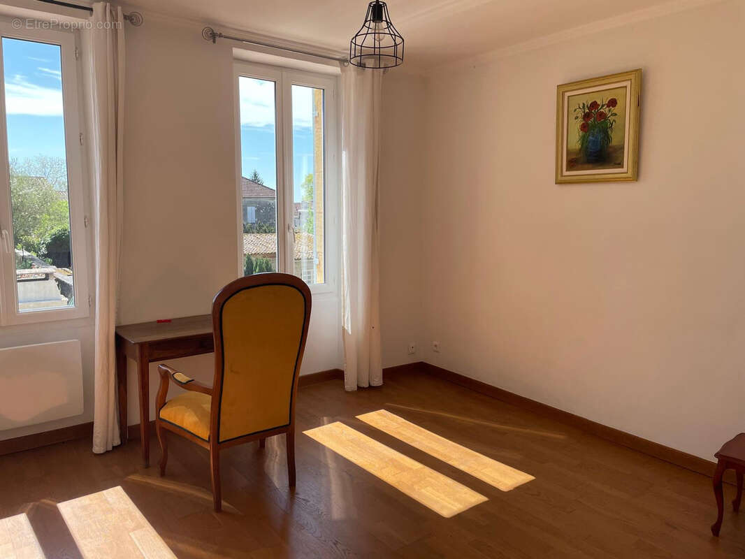 Maison à SAUVETERRE-DE-GUYENNE