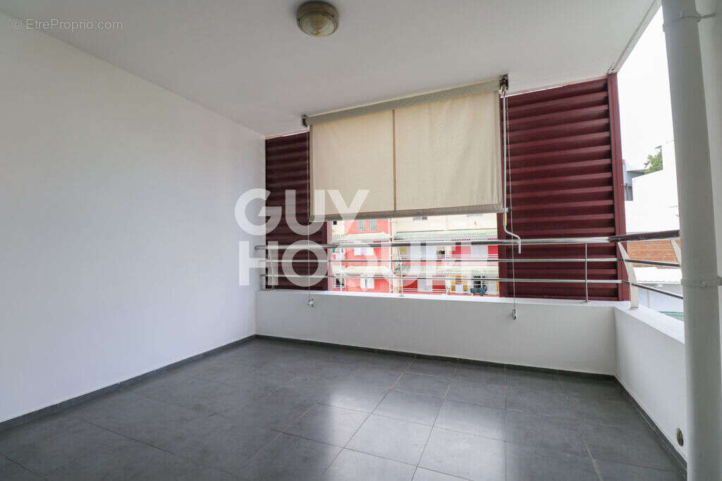 Appartement à SAINT-DENIS