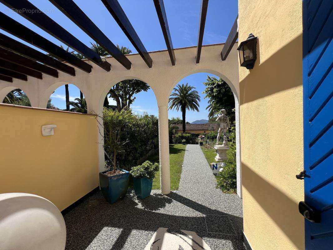 Maison à CANNES