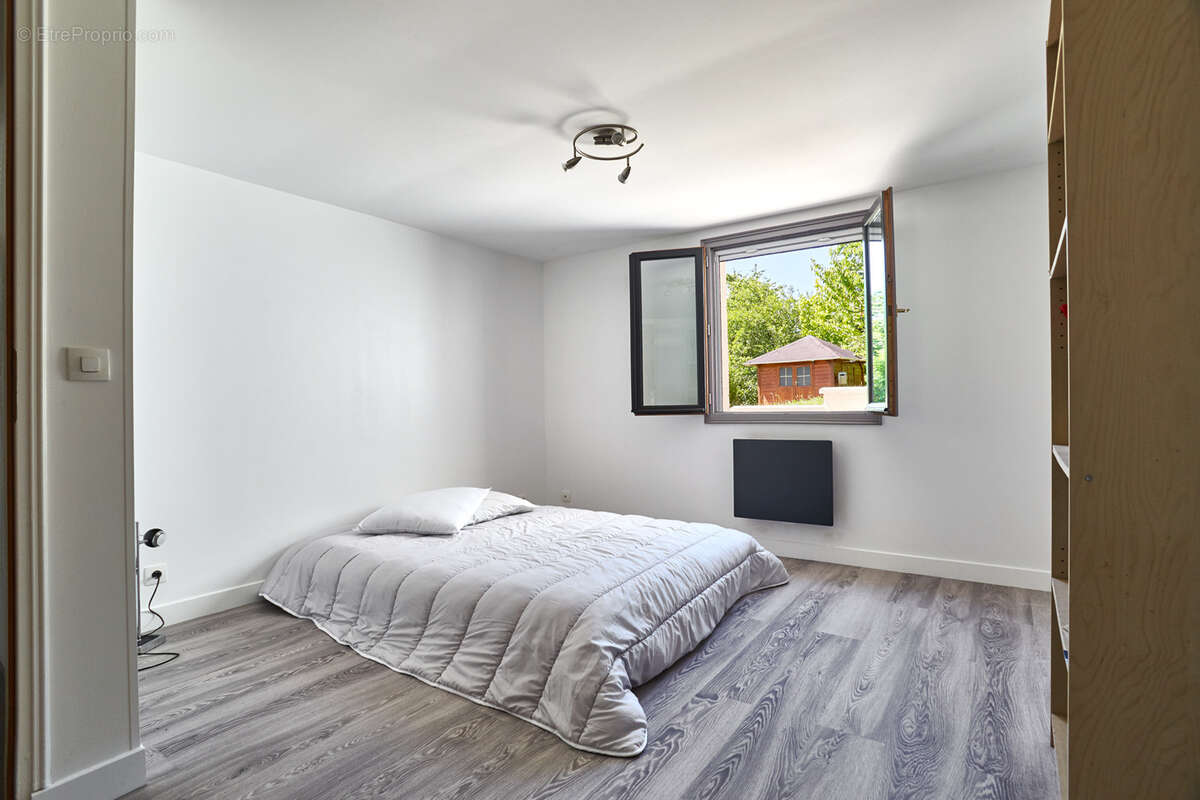 Maison à DEUIL-LA-BARRE