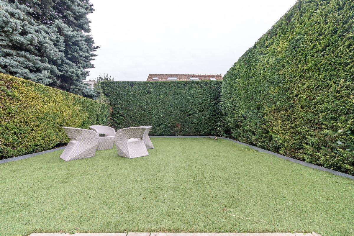 Maison à SAINT-MAUR-DES-FOSSES