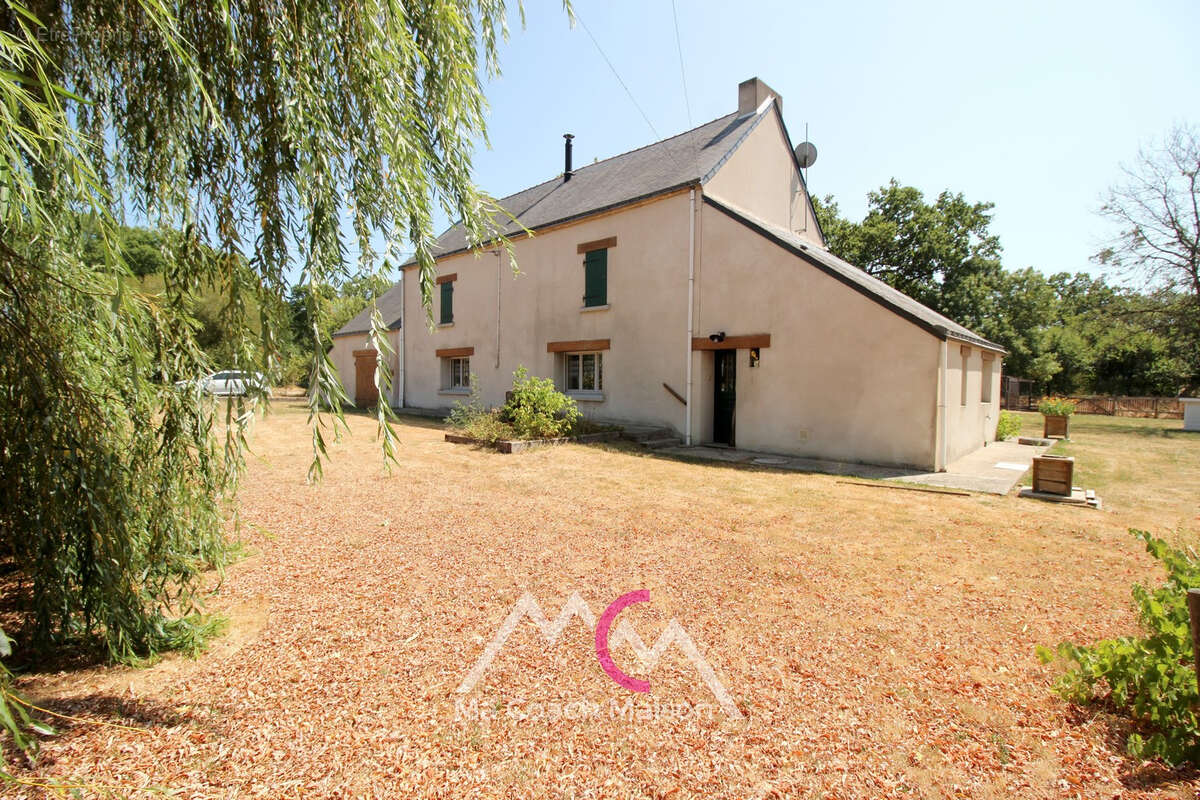 Maison à PONTCHATEAU