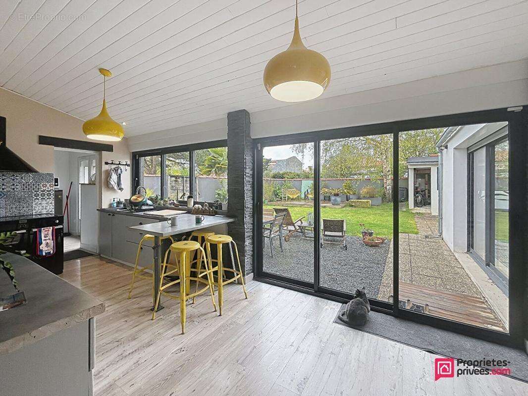 Maison à SAINT-XANDRE