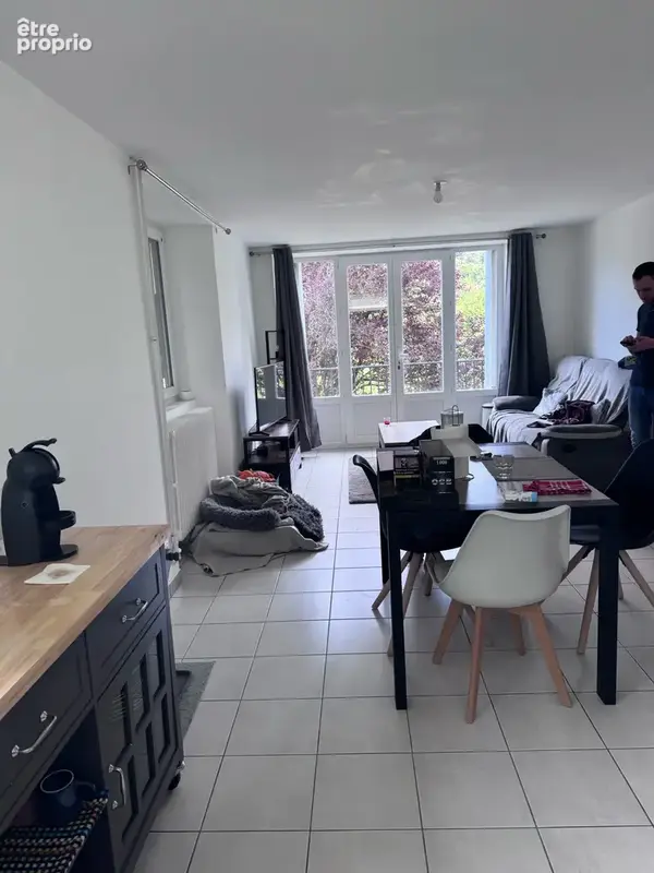 Immeuble de rapport : 2 logements avec cave, garage et terrain chacun - photo 11