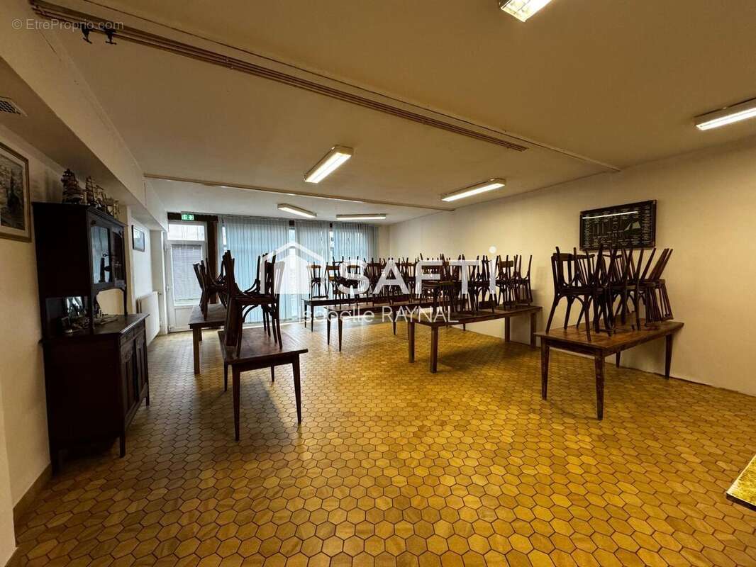 Photo 9 - Commerce à JOUE-EN-CHARNIE